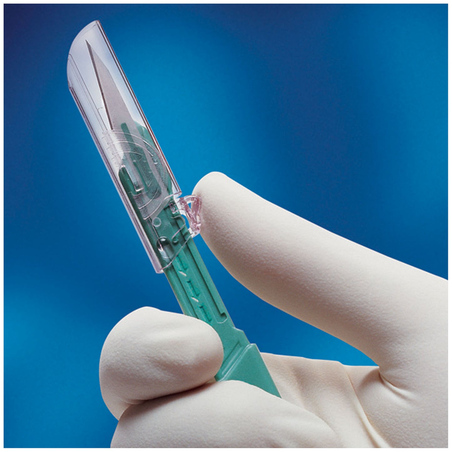 372715 - Aspen Surgical Bard-Parker® Protected Disposable Scalpel, Size 15, Long Handle, Sterile, 10/bx, 10 bx/cs