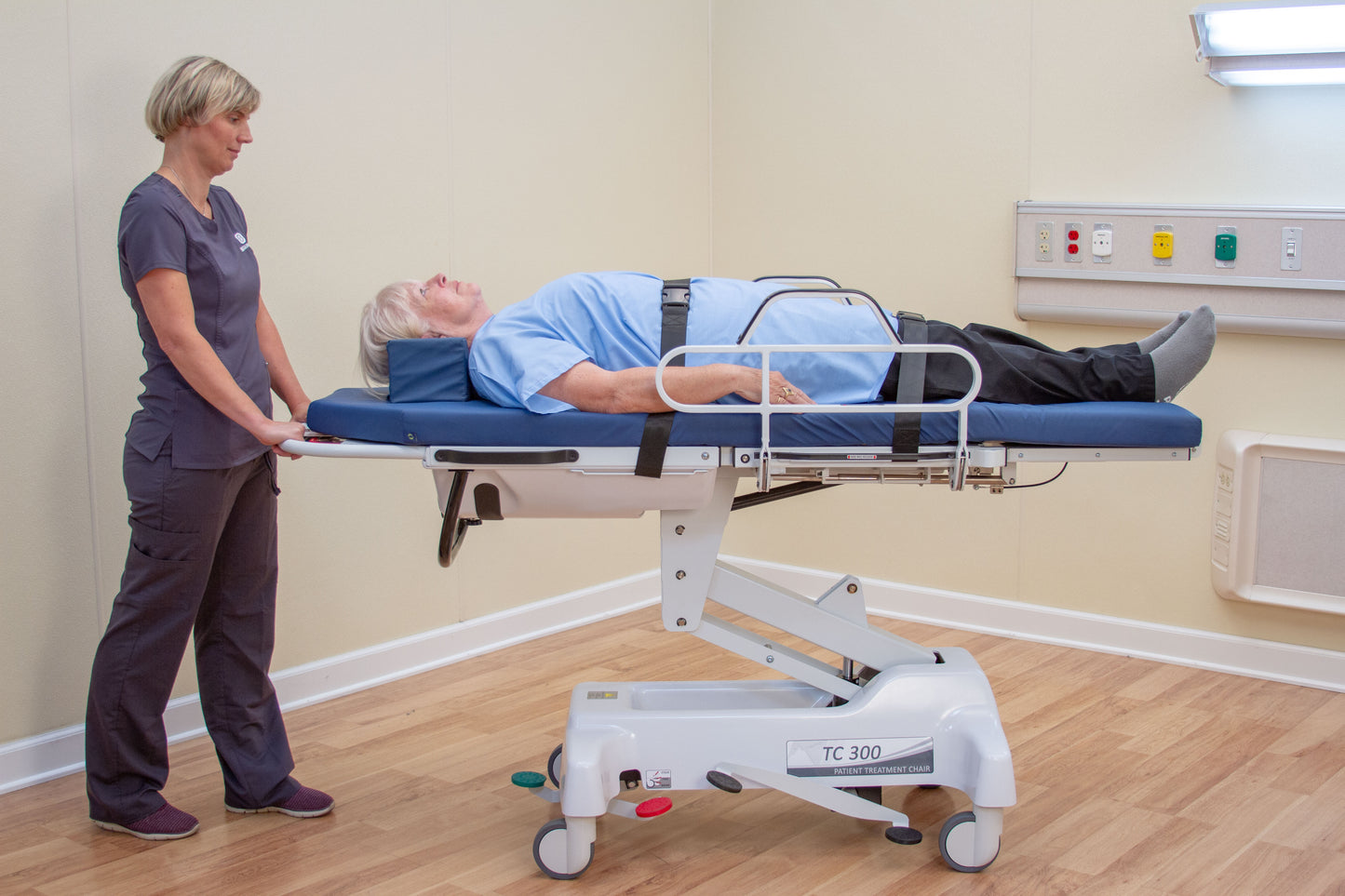Wy'East Medical TC-300 Treatment Chair